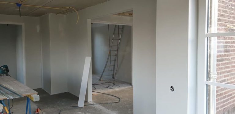 Betoncire Woonbeton Leefbeton Betonlook Betonlook muur Betonlook badkamer Betonlook keuken stukadoor