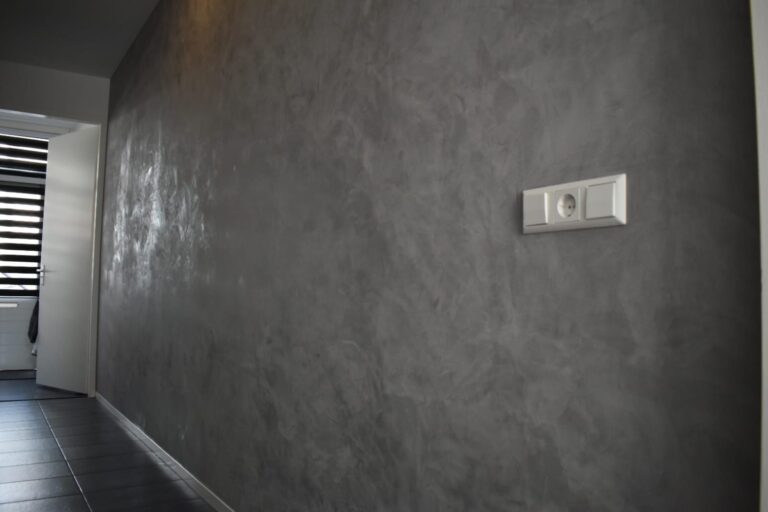 Betoncire Woonbeton Leefbeton Betonlook Betonlook muur Betonlook badkamer Betonlook keuken stukadoor